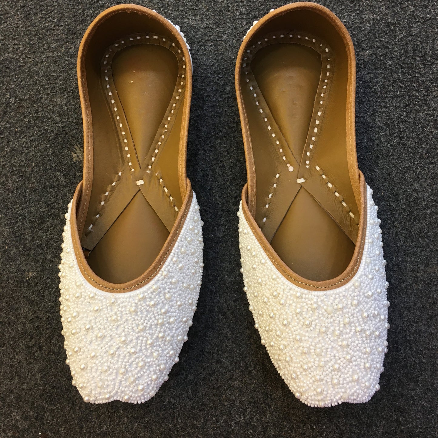 Noor Pearl Jutti