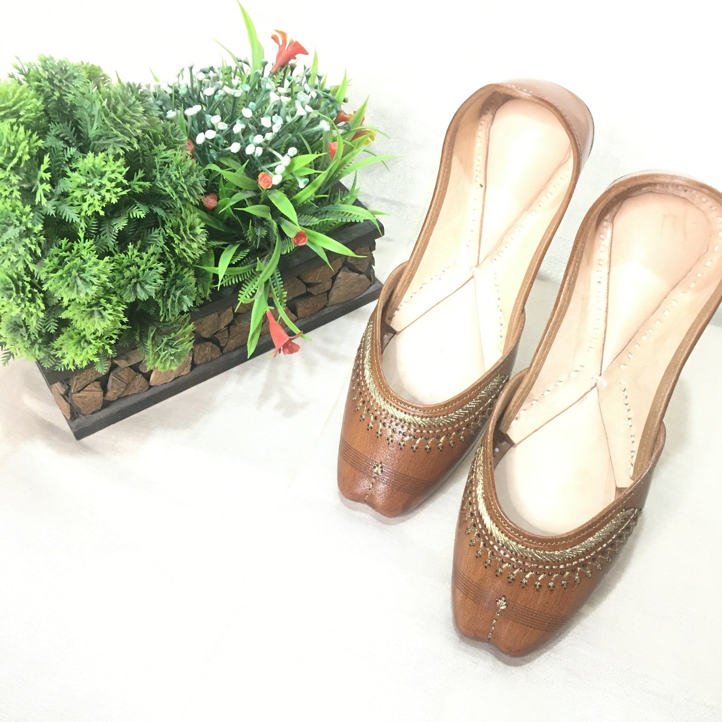 Brown Casual Leather Punjabi Jutti