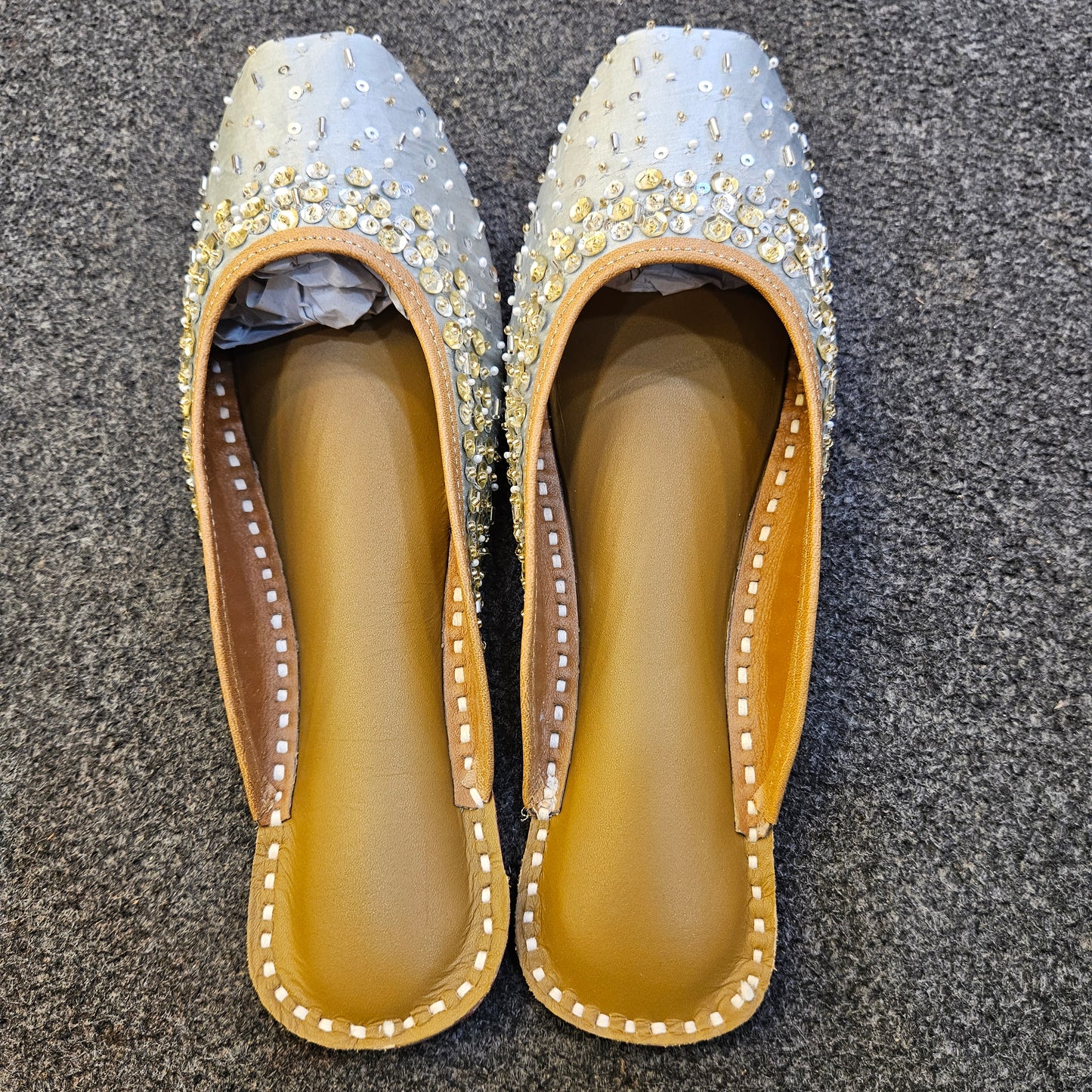 Silver Back Open Punjabi Jutti Slipper