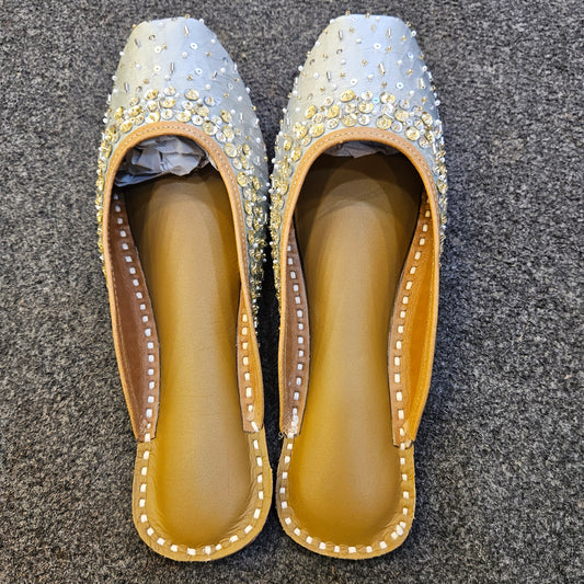 Silver Back Open Punjabi Jutti Slipper