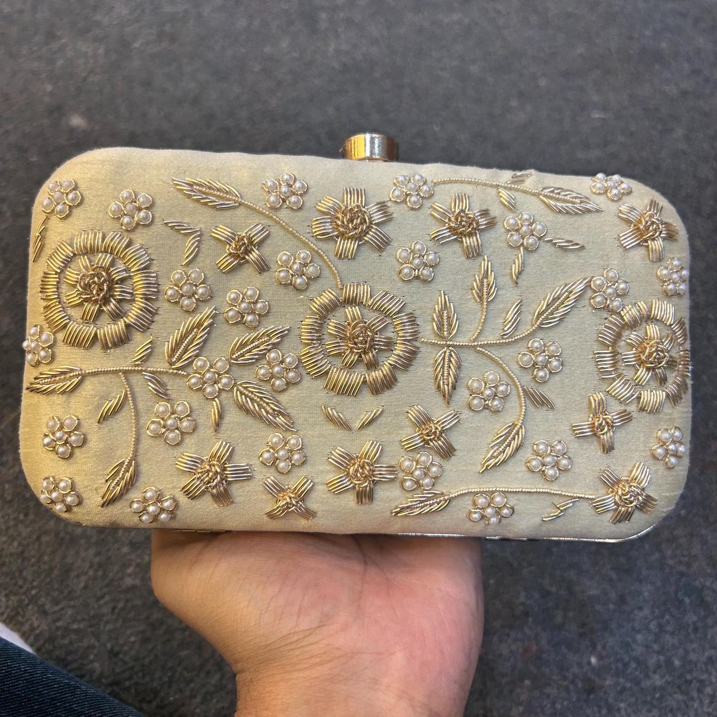 HANDMADE CLUTCH BAG