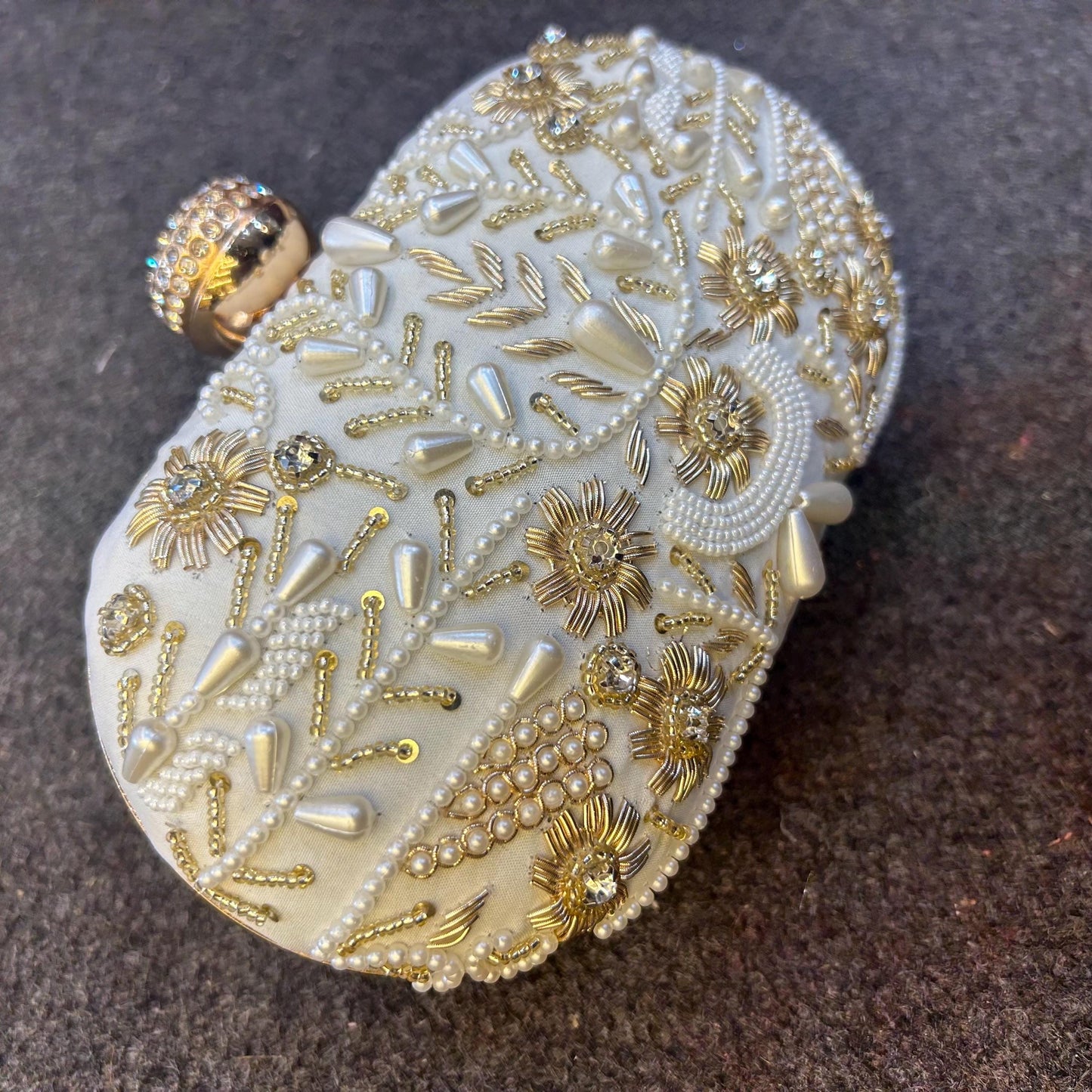 HANDMADE CLUTCH BAG