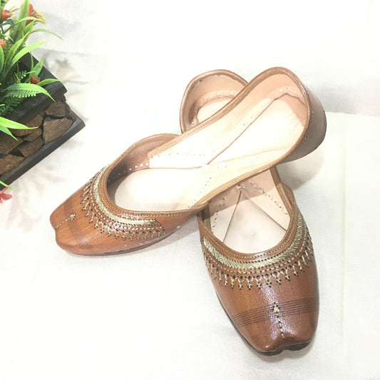 Brown Casual Leather Punjabi Jutti