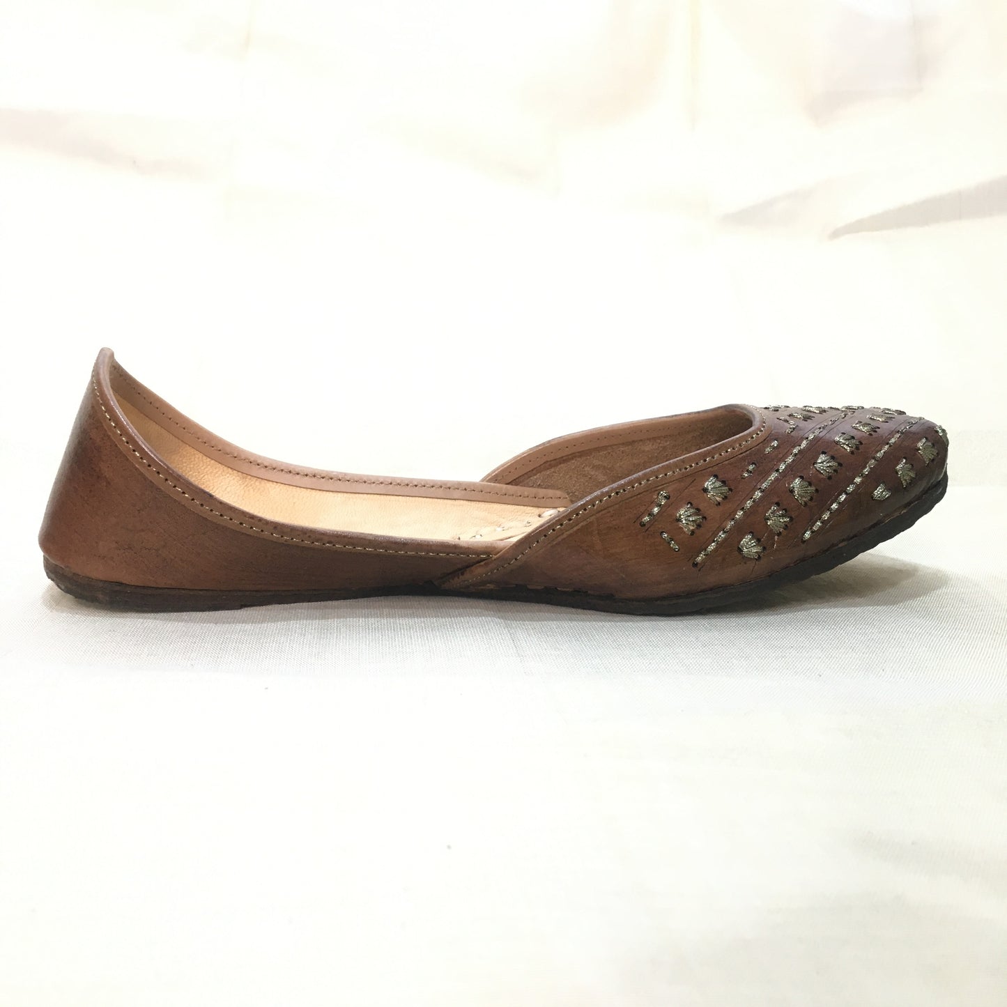 Brown Leather Casual Punjabi Jutti U-shape