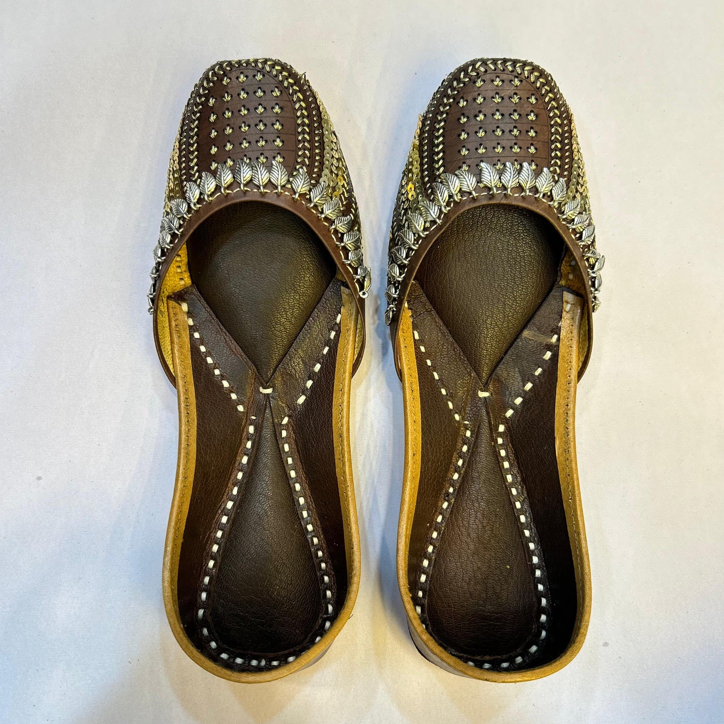 Leather Oxodised Punjabi Jutti
